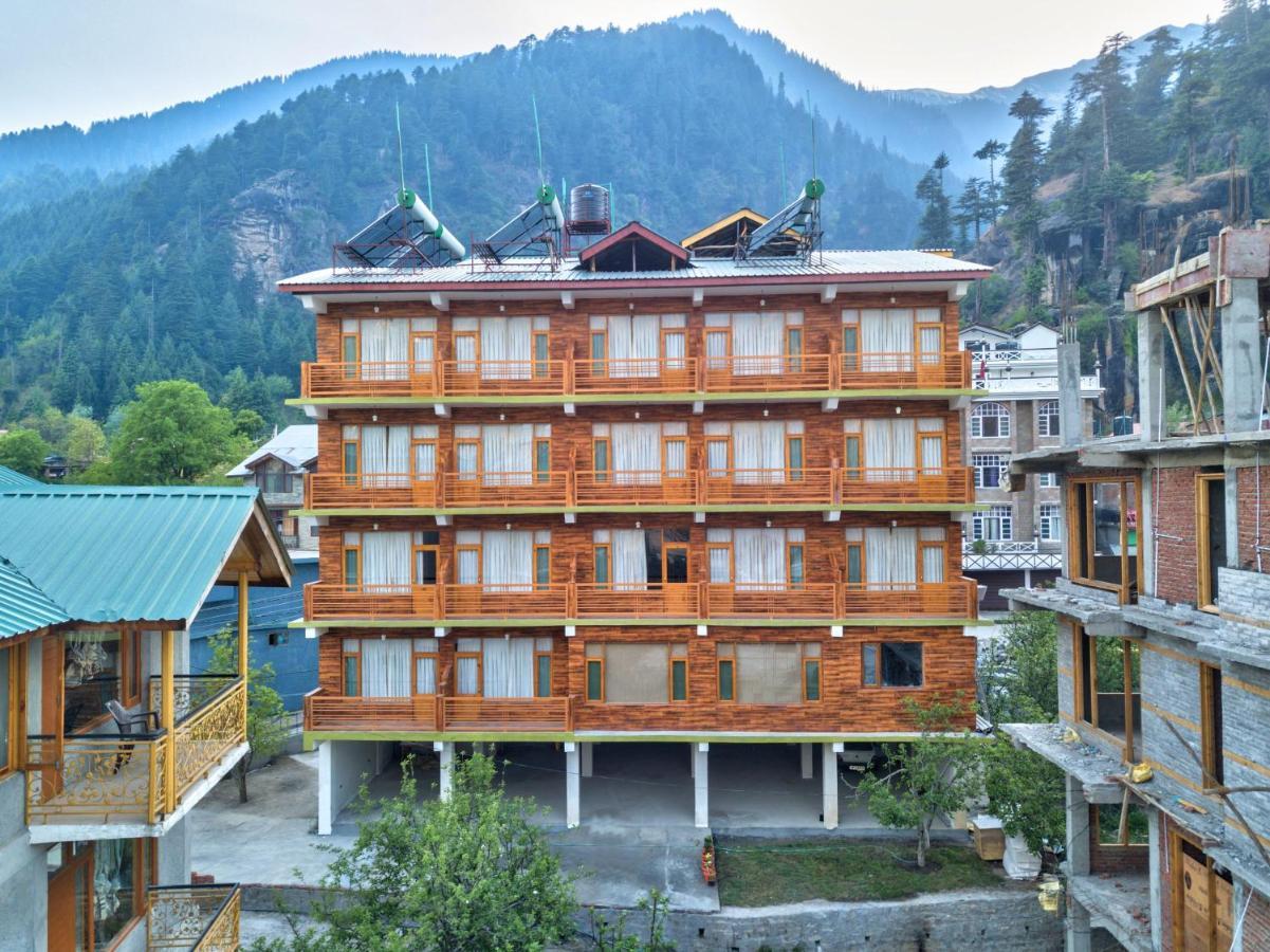Hotel Swastik Grand Manali Extérieur photo