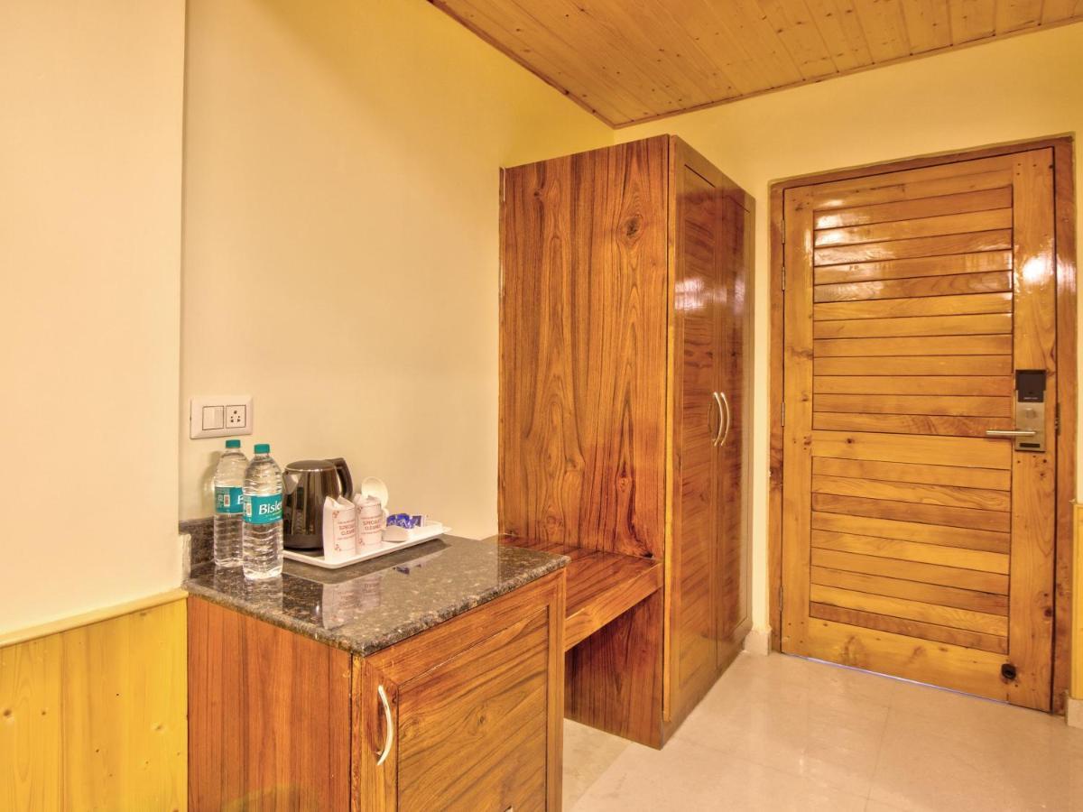 Hotel Swastik Grand Manali Extérieur photo