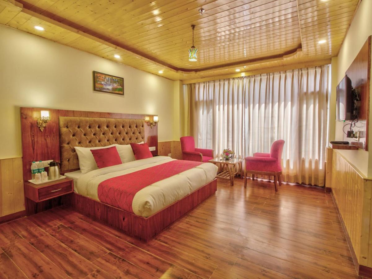 Hotel Swastik Grand Manali Extérieur photo