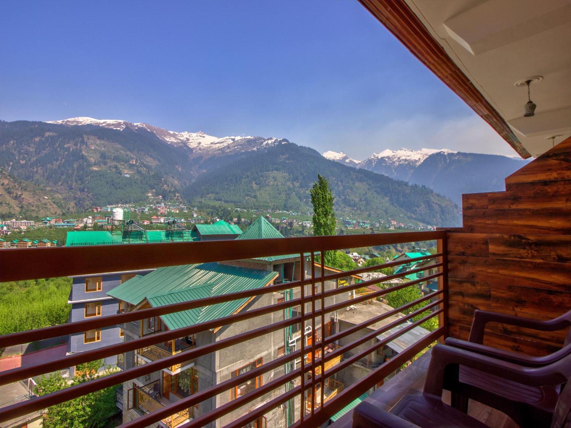 Hotel Swastik Grand Manali Extérieur photo