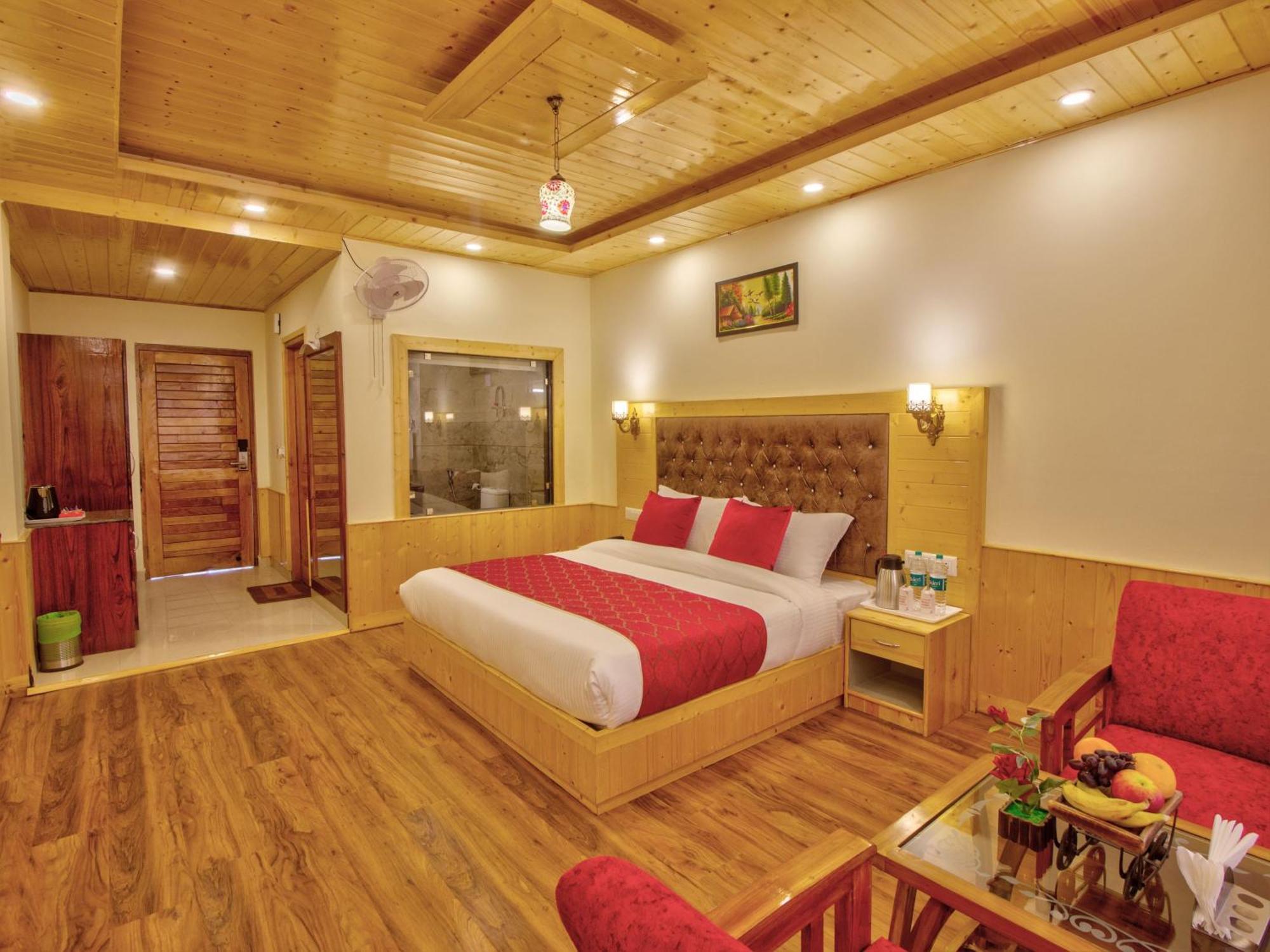 Hotel Swastik Grand Manali Extérieur photo