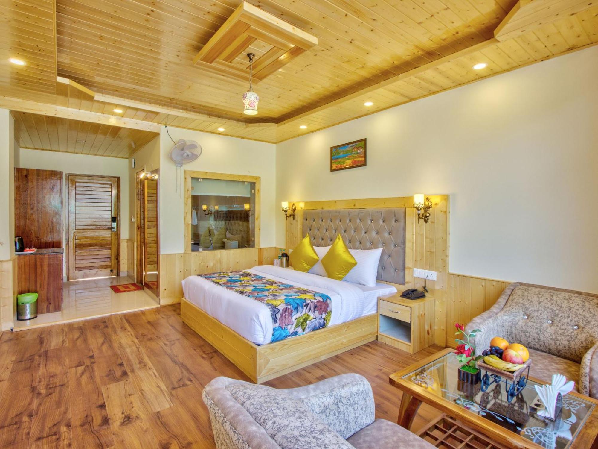 Hotel Swastik Grand Manali Extérieur photo